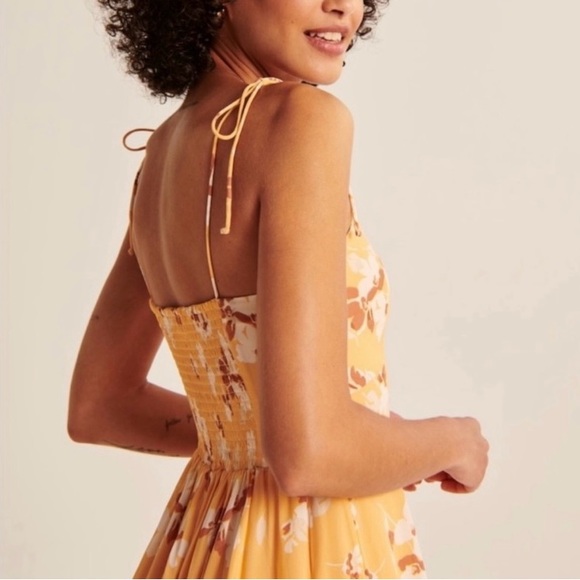 Abercrombie & Finch Yellow Floral Midi Dress - Picture 4 of 5